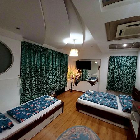 Hotel Irish Bihac Luaran gambar