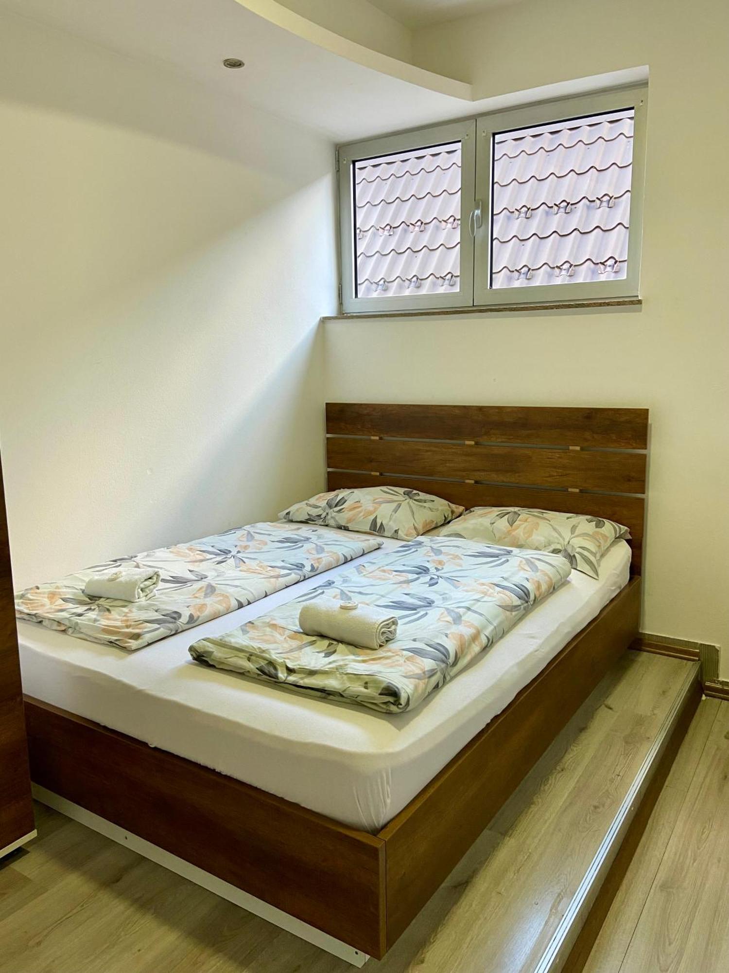 Hotel Irish Bihac Luaran gambar