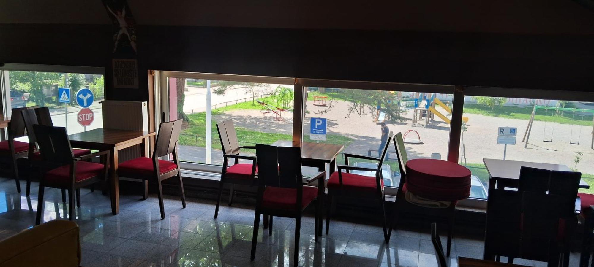 Hotel Irish Bihac Luaran gambar