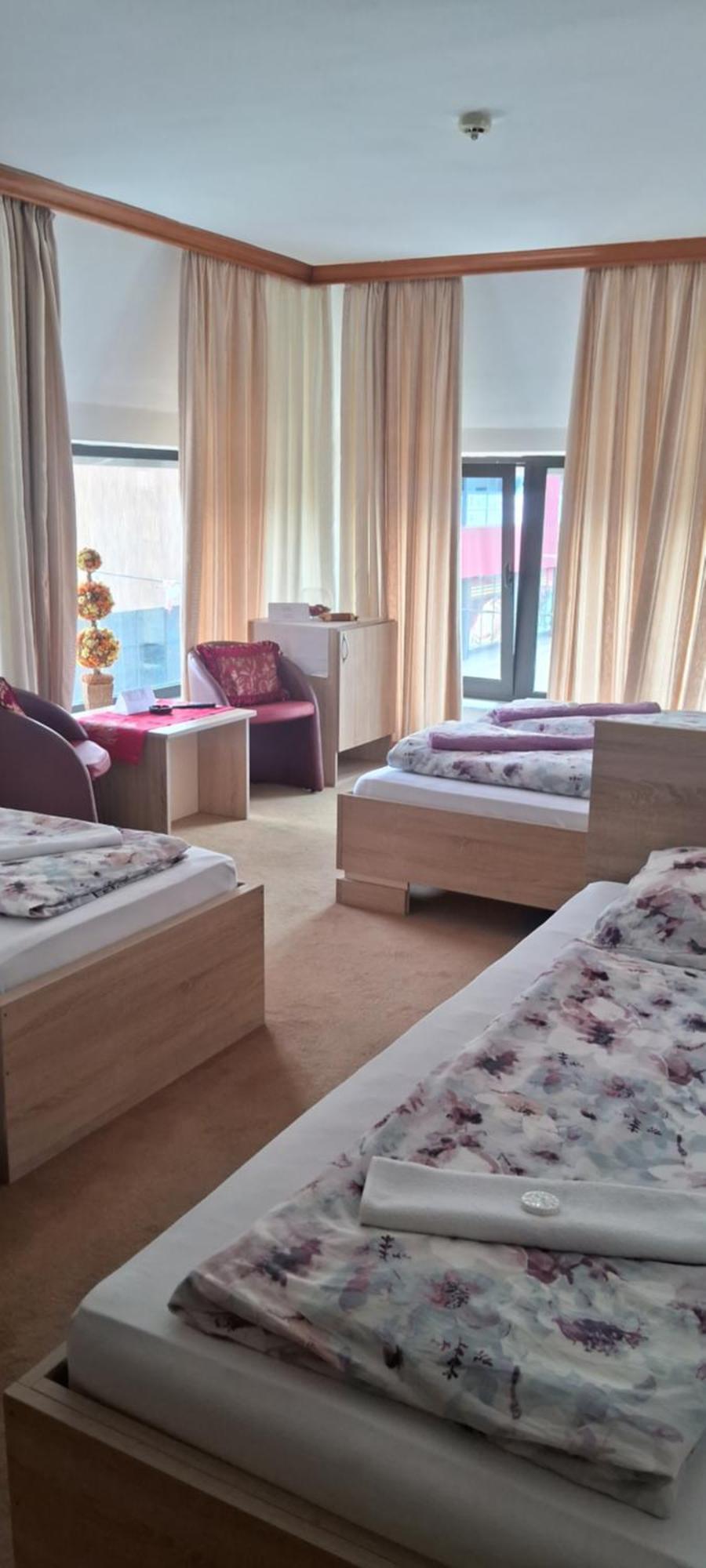 Hotel Irish Bihac Luaran gambar