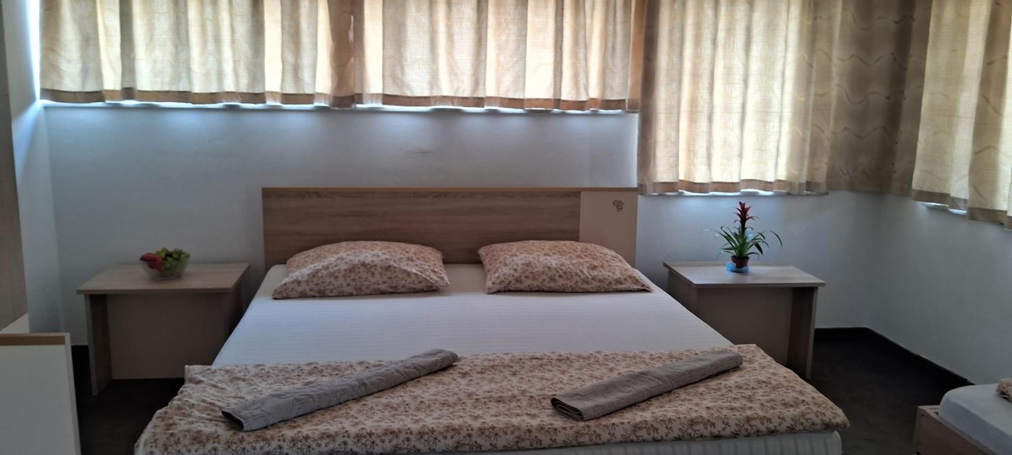 Hotel Irish Bihac Luaran gambar