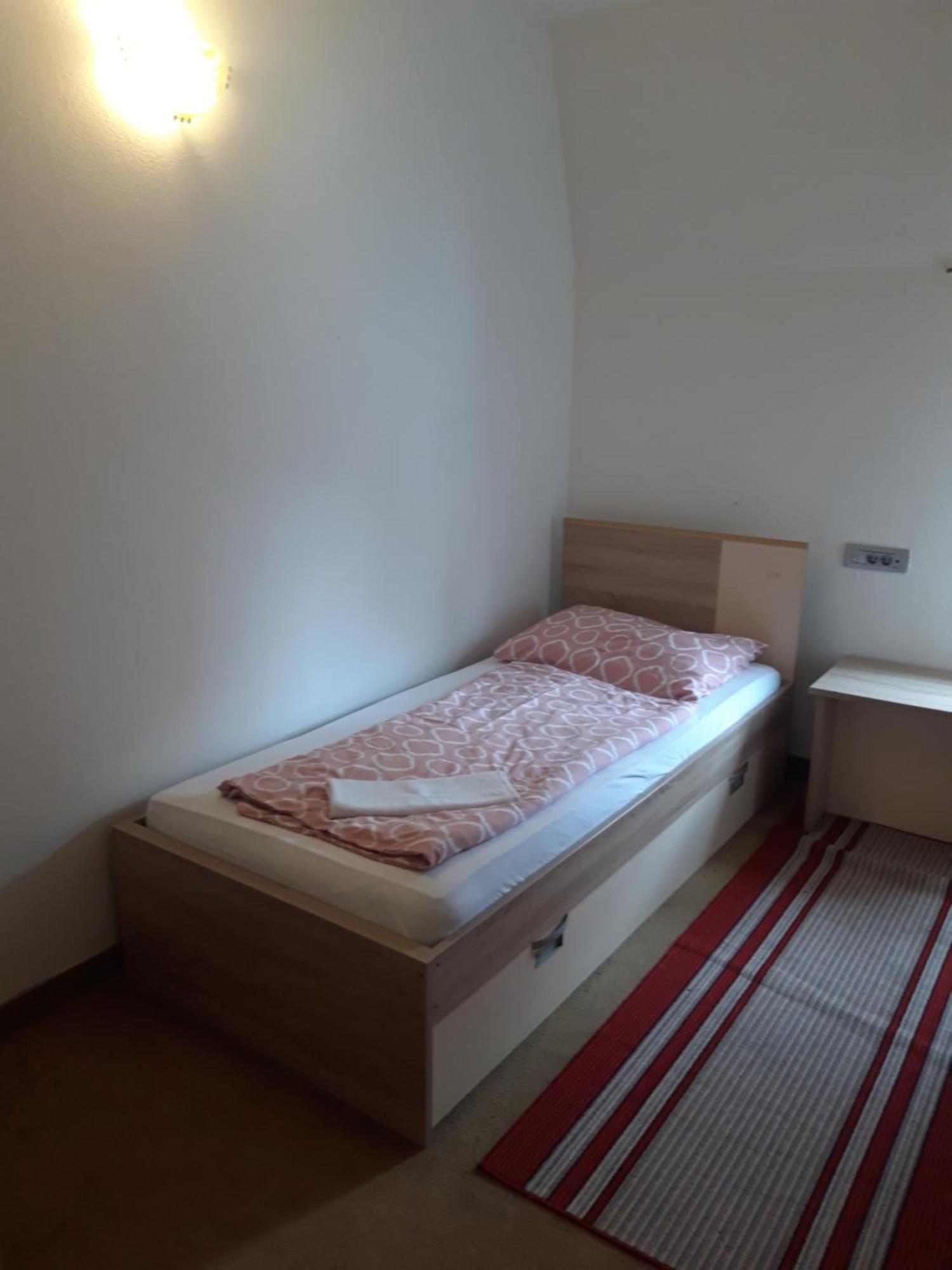 Hotel Irish Bihac Luaran gambar